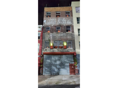 Historical industrial building that has favorable zoning to - photo 1