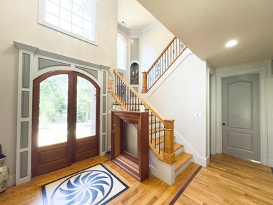 Beautiful 3,256 sq ft custom brick home located in a highly - photo 13