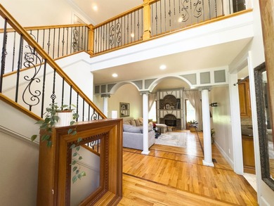 Beautiful 3,256 sq ft custom brick home located in a highly - photo 14
