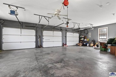 Introducing a meticulously updated ranch home nestled on 35 - photo 32