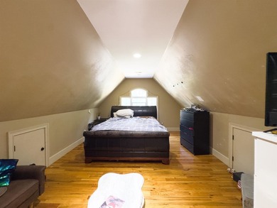 Beautiful 3,256 sq ft custom brick home located in a highly - photo 41