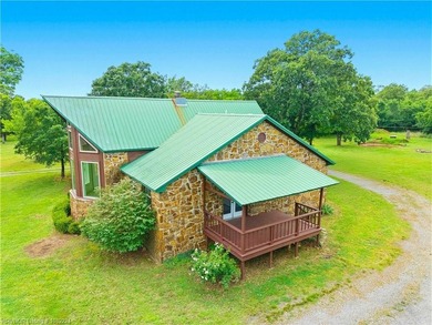 Wake up to beautiful views of Lake Tenkiller from the comfort of - photo 8