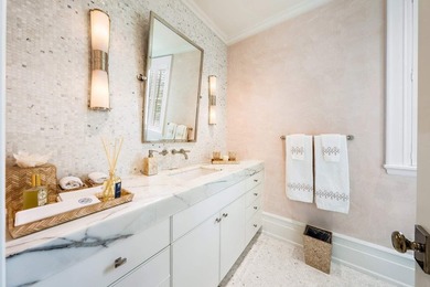 Stunning ''nearly new'' waterfront residence, complete with - photo 50