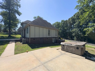 Beautiful 3,256 sq ft custom brick home located in a highly - photo 50