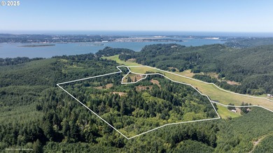 Coos Bay Home For Sale in Northbend Oregon