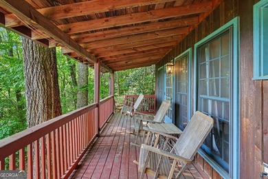 The Ultimate High-Elevation Retreat: Perched high above the - photo 15