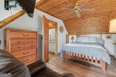 The Ultimate High-Elevation Retreat: Perched high above the - photo 32