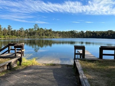 Boat Lake Lot For Sale in Chipley Florida