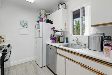 Welcome to Keonekai Villages, a residential condominium in South - photo 14