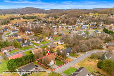 Spacious 5-bedroom, 3-bathroom home located on the desirable - photo 6