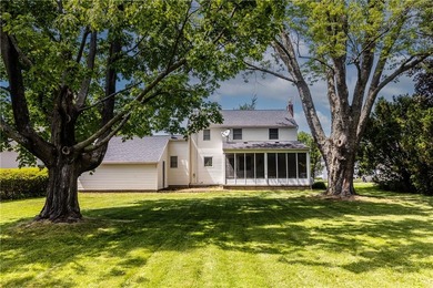 Classic Village Colonial that has been beautifully maintained - photo 2