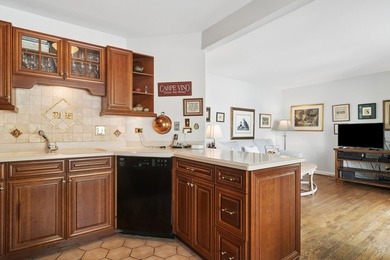Bright, sun-filled end-unit townhouse that feels like a - photo 12