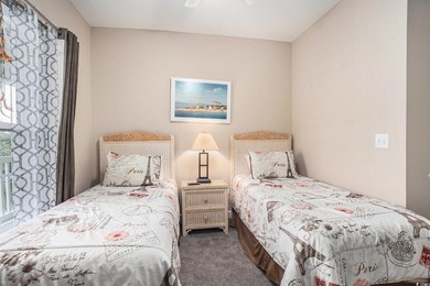 This spacious 2-bedroom, 2-bath, top-floor condo features - photo 18