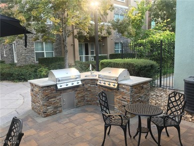 RARE OVERSIZED MANHATTAN LOFT WITH DRAMATIC 20-FT CEILINGS AND