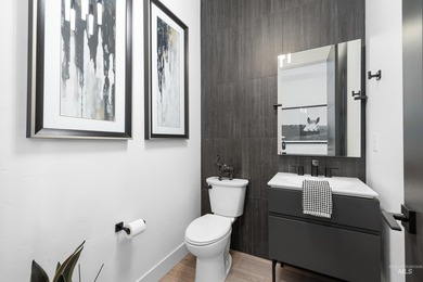 Meticulously maintained & in nearly new condition, this - photo 5