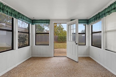 Well-Maintained all-brick home with Guest apartment in well