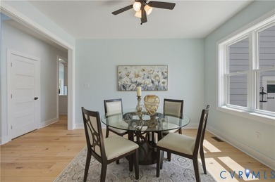 Resort style living with WOW factor and BIG Water Views!  Custom - photo 12