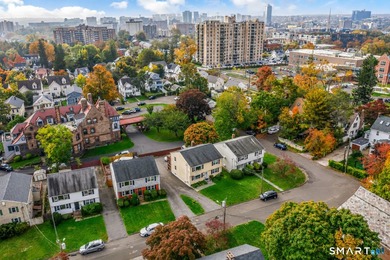 Excellent opportunity to own a well-maintained two-family home - photo 4