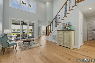 Resort style living with WOW factor and BIG Water Views!  Custom - photo 14