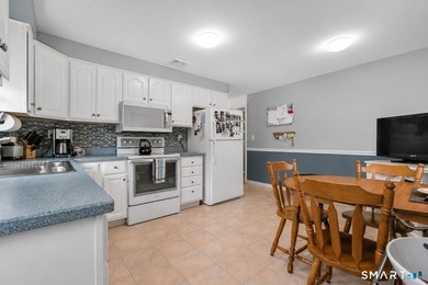 Excellent opportunity to own a well-maintained two-family home - photo 5