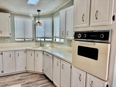 DRASTIC PRICE REDUCTION! Land Owned - Remodeled - Lakefront. No - photo 15