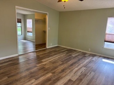 DRASTIC PRICE REDUCTION! Land Owned - Remodeled - Lakefront. No - photo 17