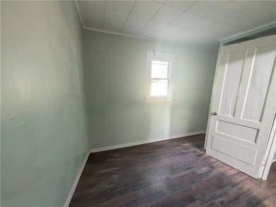 Another Rockin' Rochester Property! This beautifully updated - photo 18
