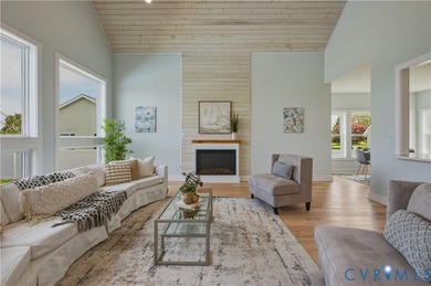 Resort style living with WOW factor and BIG Water Views!  Custom - photo 20
