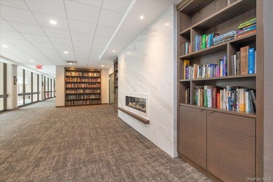 Spacious 1 bedroom unit with an urban vibe that features many - photo 20