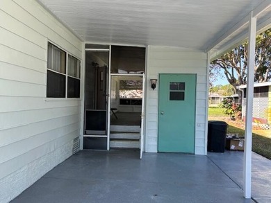 DRASTIC PRICE REDUCTION! Land Owned - Remodeled - Lakefront. No - photo 22