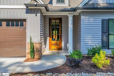 Welcome to this better-than-new craftsman-style ranch, just one - photo 3