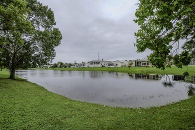 DRASTIC PRICE REDUCTION! Land Owned - Remodeled - Lakefront. No - photo 24