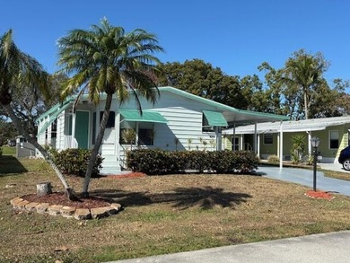 DRASTIC PRICE REDUCTION! Land Owned - Remodeled - Lakefront. No - photo 27