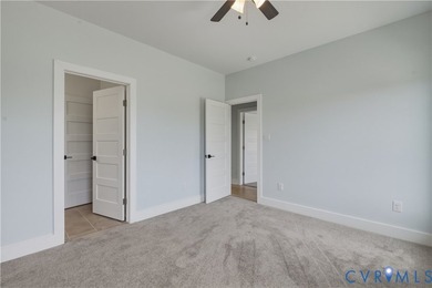 Resort style living with WOW factor and BIG Water Views!  Custom - photo 50