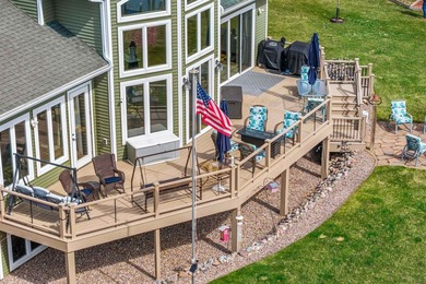 Commanding 150' of frontage on Lake Petenwell, this exceptional - photo 52