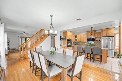 Introducing This Stunning Brick & Stucco Colonial in Bayside - - photo 9
