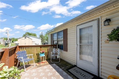 Charming 2 bedroom and 2 full-bath mobile home in the Brockport - photo 4