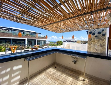 Prime Location 2-Bedroom Apartment Steps from Quinta Avenida &amp;