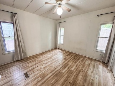 HERE'S THE RUSTIC LAKE HOUSE YOU'VE BEEN WAITNG FOR!!! Discover - photo 15