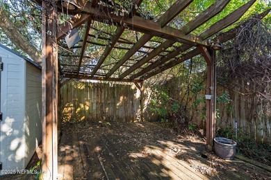 4BR 2BA 2455 SF, All Brick ,2 car garage in desirable Chimney - photo 33