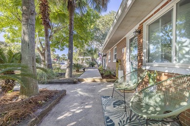 Fantastic one-of-a-kind Florida beach cottage located in the - photo 6