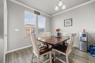 Thoughtfully designed and impeccably maintained, this 4-bedroom - photo 13
