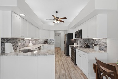 Located just minutes to the Beach or Intracoastal River in the - photo 15