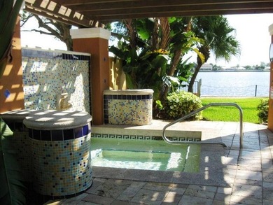 Exceptional opportunity to purchase a 2 bedroom 1 bath condo in - photo 19