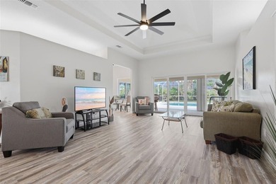 Located just minutes to the Beach or Intracoastal River in the - photo 21