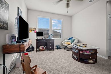 Thoughtfully designed and impeccably maintained, this 4-bedroom - photo 27