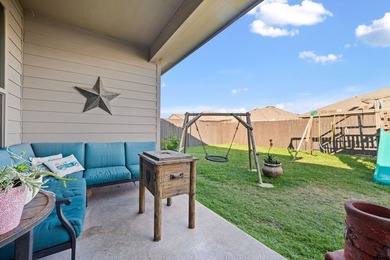 Thoughtfully designed and impeccably maintained, this 4-bedroom - photo 34