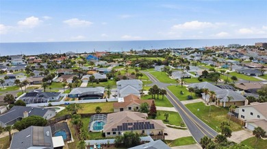 Located just minutes to the Beach or Intracoastal River in the - photo 40