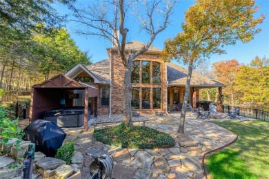 Lake Home For Sale in Pottsboro, Texas