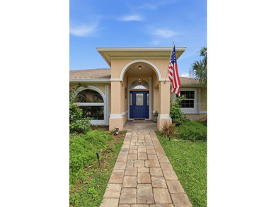 Located just minutes to the Beach or Intracoastal River in the - photo 43